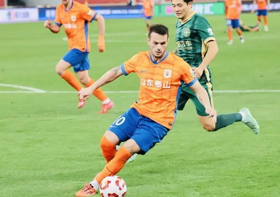 专业更符合中国人使用习惯。服务