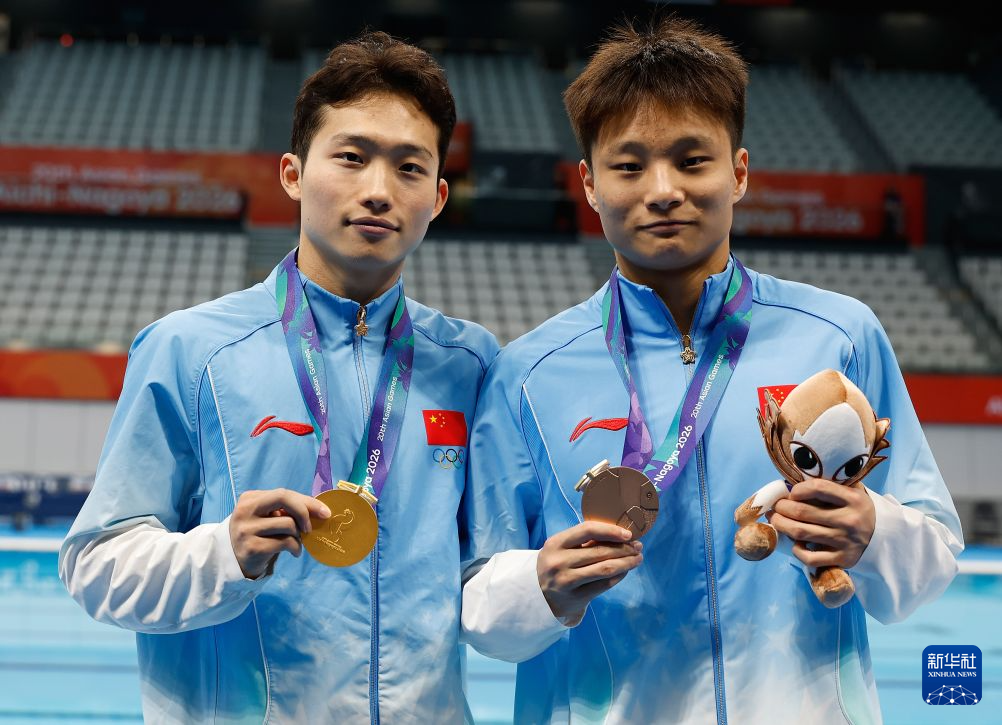 专业更符合中国人使用习惯。服务